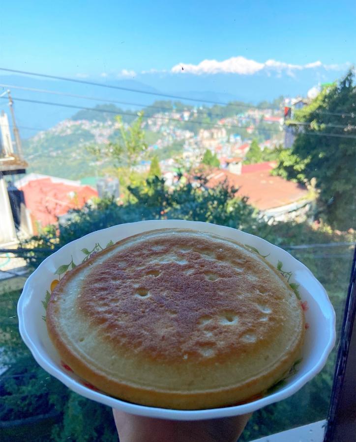Indivar Homestay Darjeeling  Bagian luar foto