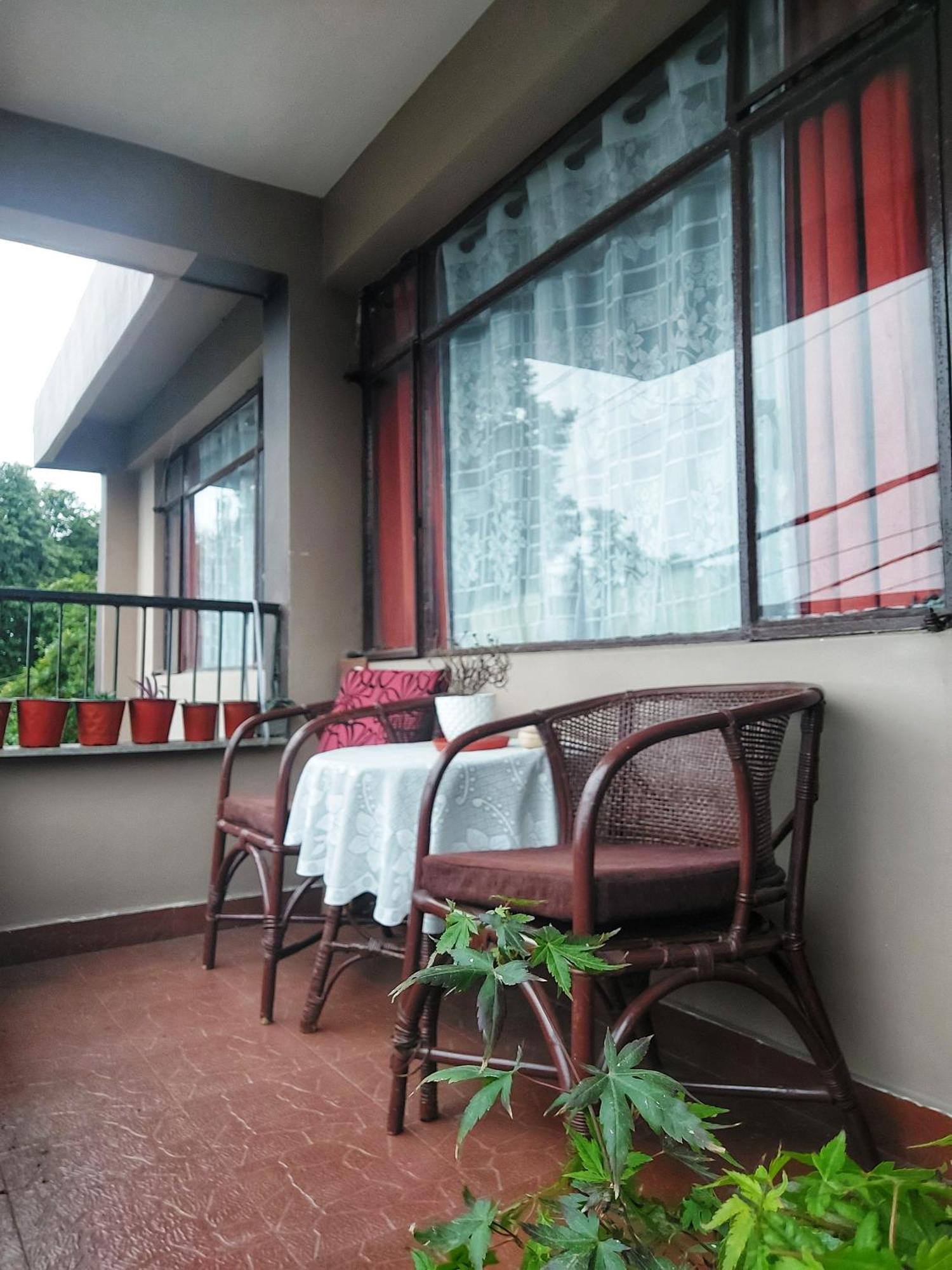 Indivar Homestay Darjeeling  Bagian luar foto