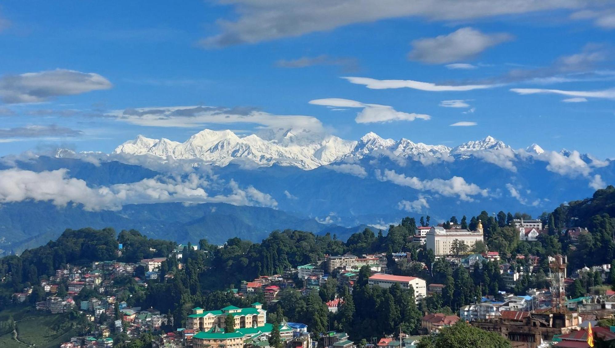 Indivar Homestay Darjeeling  Bagian luar foto