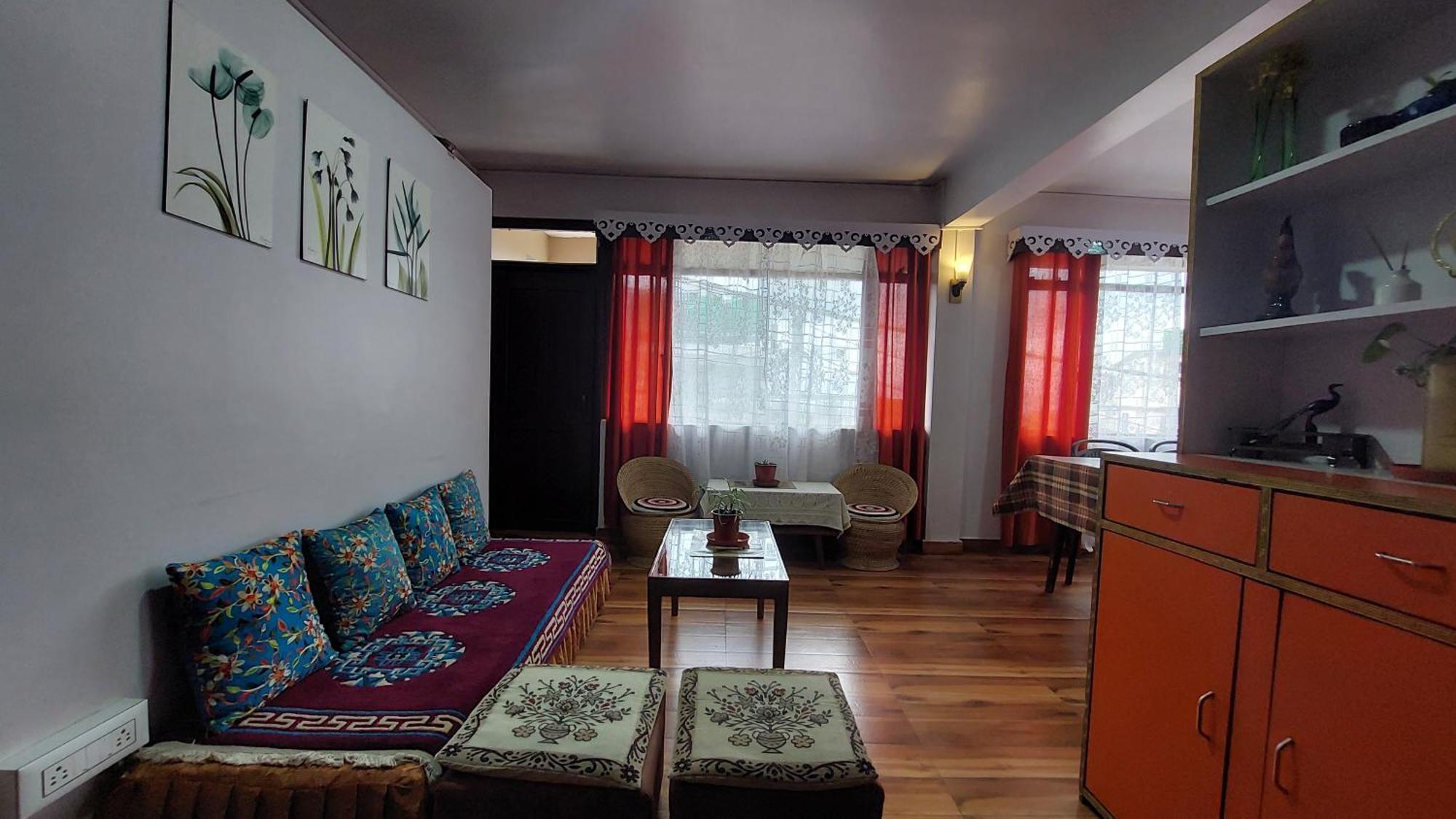 Indivar Homestay Darjeeling  Bagian luar foto