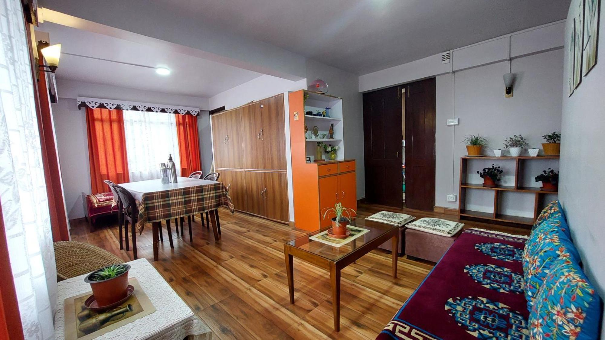 Indivar Homestay Darjeeling  Bagian luar foto